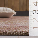 Safavieh Saffron 4'-0" x 6'-0" Rug in Ivory / Pink