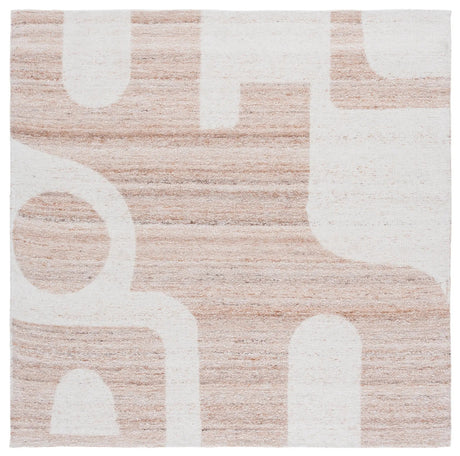 Safavieh Sahara 6'-0" x 6'-0" Rug in Natural / Ivory