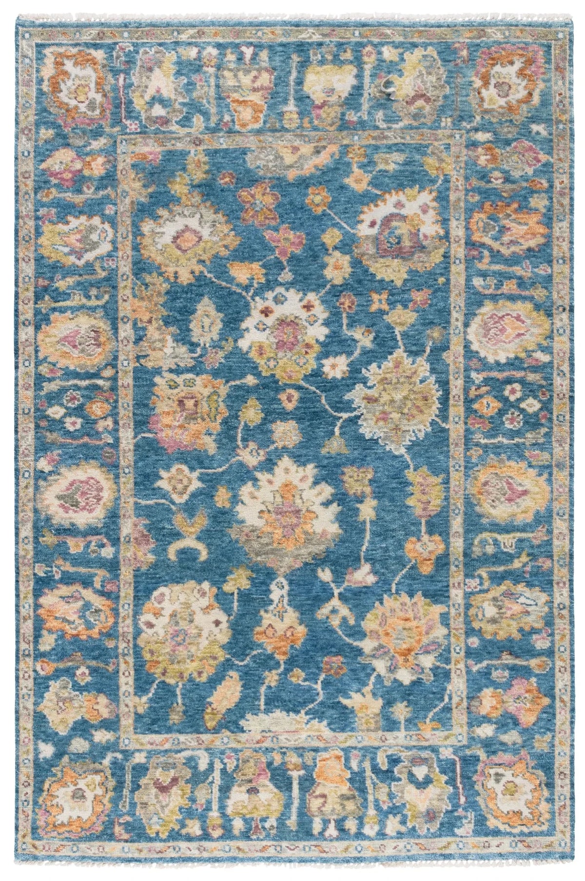 Safavieh Samarkand 6'-0" x 9'-0" Rug in Blue / Ivory