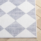 Safavieh Santa Clara 4'-0" x 6'-0" Rug in Ivory / Grey