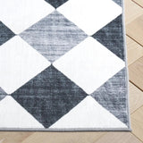 Safavieh Santa Clara 4'-0" x 6'-0" Rug in Ivory / Grey Black