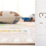 Safavieh Santa Monica Kids 4'-0" x 6'-0" Rug in Beige / Ivory