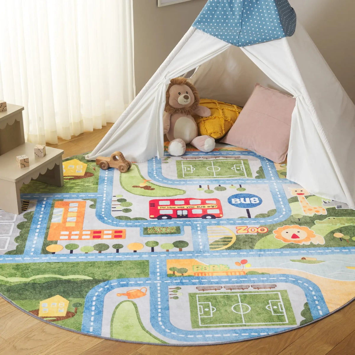 Safavieh Santa Monica Kids 6'-0" x 6'-0" Rug in Green / Grey