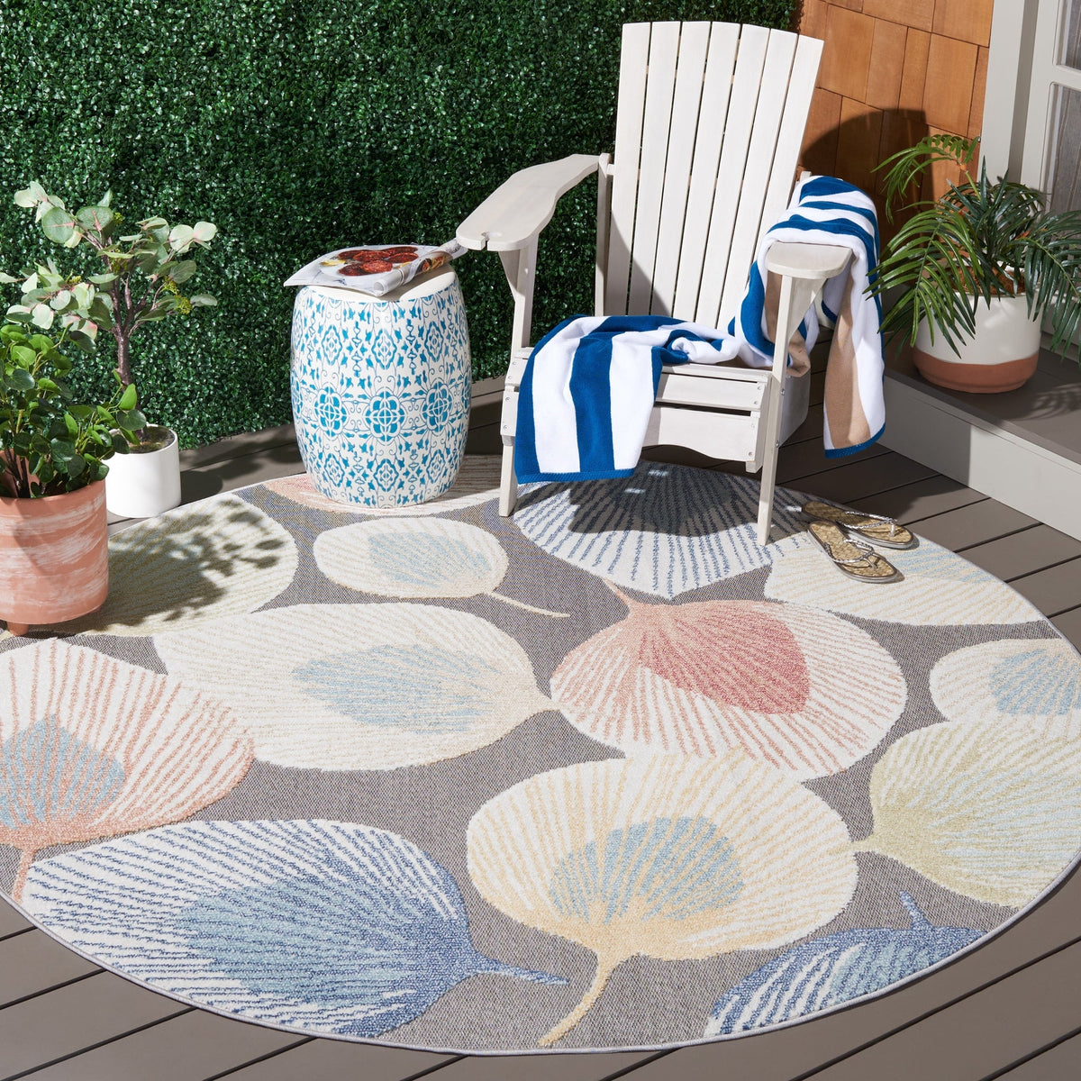 Safavieh Sarasota Sar110A Beige/Grey Rug.