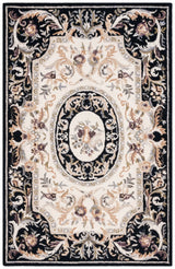 Safavieh Savonnerie 4'-0" x 6'-0" Rug in Ivory / Black