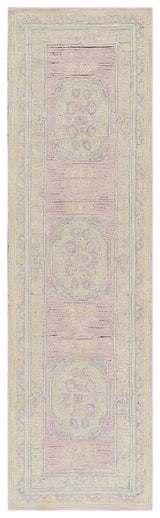 Safavieh Savonnerie 2'-3" x 8'-0" Rug in Pink / Beige