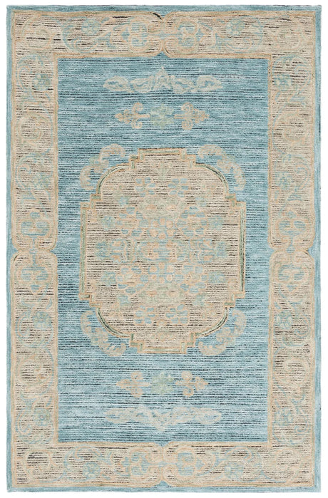 Safavieh Savonnerie 4'-0" x 6'-0" Rug in Blue / Beige