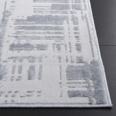Safavieh Saylor 100 4'-0" x 6'-0" Rug in Ivory / Light Grey