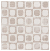Safavieh Saylor 100 6'-3" x 6'-3" Rug in Beige / Ivory