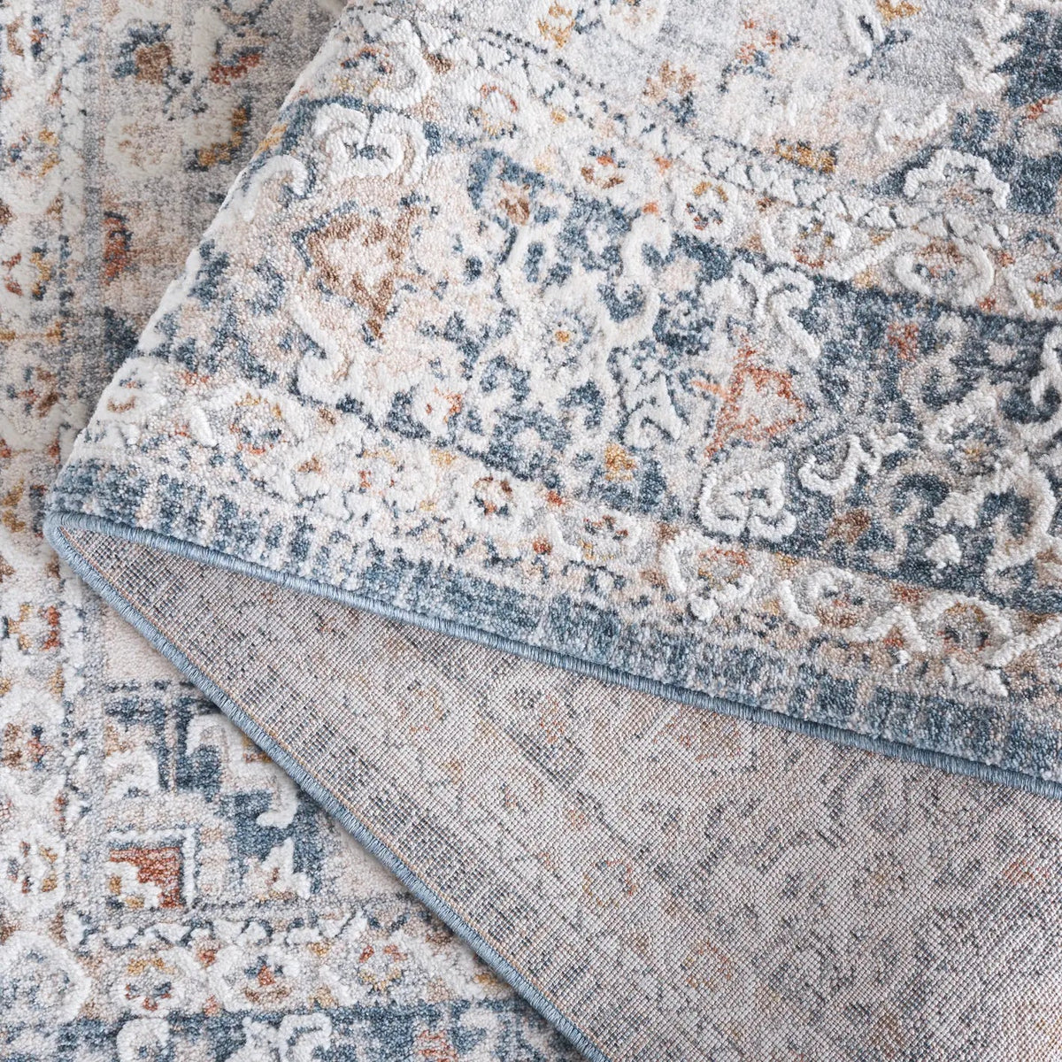 Safavieh Scarlett 400 4'-0" x 6'-0" Rug in Navy / Ivory Rust