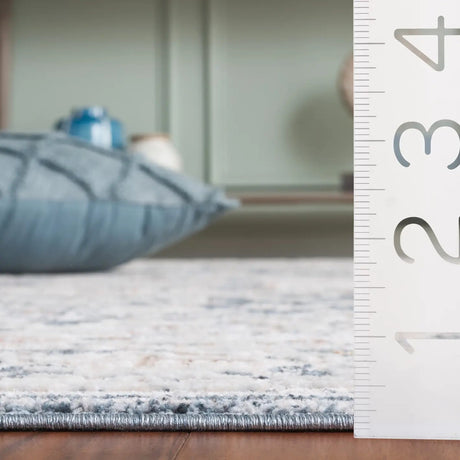 Safavieh Scarlett 400 4'-0" x 6'-0" Rug in Navy / Ivory Rust