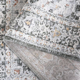 Safavieh Scarlett 400 4'-0" x 6'-0" Rug in Green / Ivory Rust