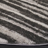 Safavieh Seattle Shag 900 6'-7" x 6'-7" Rug in Ivory / Grey