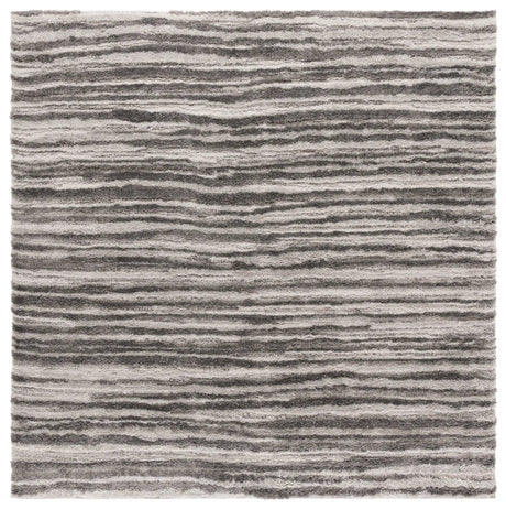Safavieh Seattle Shag 900 6'-7" x 6'-7" Rug in Ivory / Grey