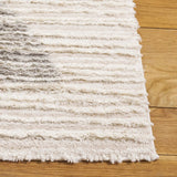 Safavieh Seattle Shag 900 4'-0" x 6'-0" Rug in Ivory / Grey