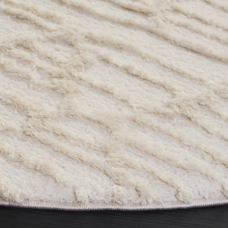 Safavieh Seattle Shag 900 6'-7" x 6'-7" Rug in Ivory