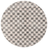 Safavieh Seattle Shag 900 6'-7" x 6'-7" Rug in Ivory / Grey
