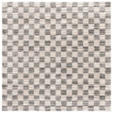 Safavieh Seattle Shag 900 6'-7" x 6'-7" Rug in Ivory / Grey