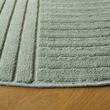 Safavieh Selena 6'-7" x 6'-7" Rug in Green