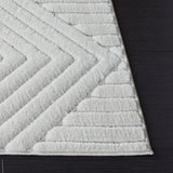 Safavieh Selena 5'-3" x 7'-6" Rug in Ivory