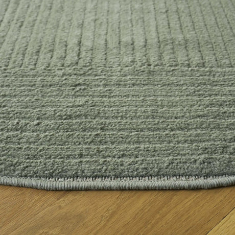 Safavieh Selena 6'-7" x 6'-7" Rug in Green