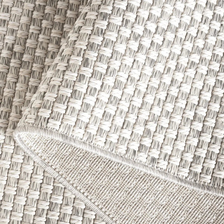 Safavieh Sisal All-Weather 4'-0" x 6'-0" Rug in Light Grey / Ivory