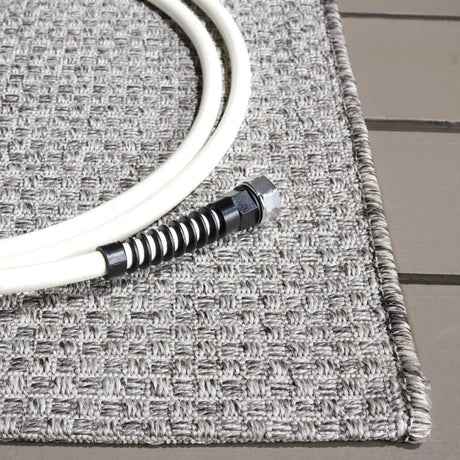 Safavieh Sisal All-Weather 4'-0" x 6'-0" Rug in Light Grey