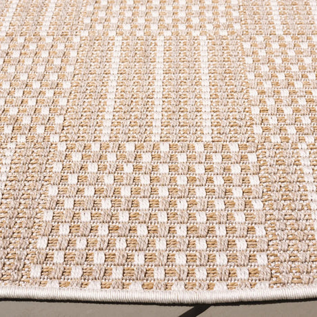 Safavieh Sisal All-Weather 6'-7" x 6'-7" Rug in Taupe / Beige