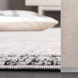 Safavieh Skyler 4'-0" x 6'-0" Rug in Ivory Grey / Black