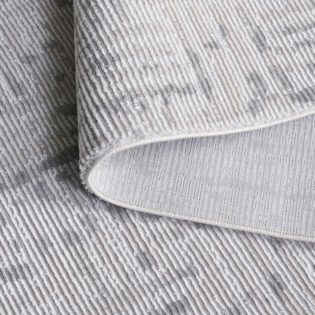 Safavieh Slate 700 4'-0" x 6'-0" Rug in Light Grey / Grey