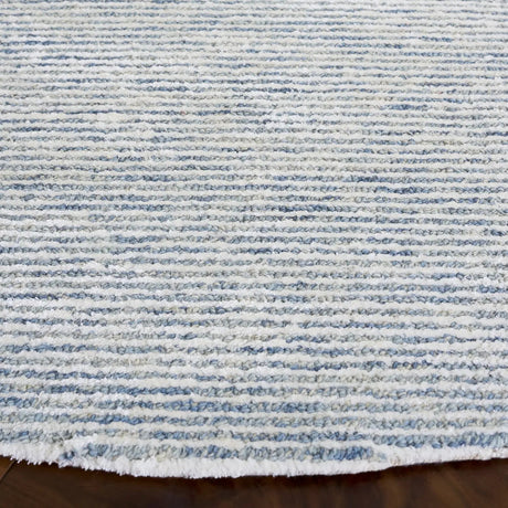 Safavieh Soho 6'-0" x 6'-0" Rug in Blue / Ivory