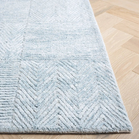 Safavieh Soho 4'-0" x 6'-0" Rug in Light Blue