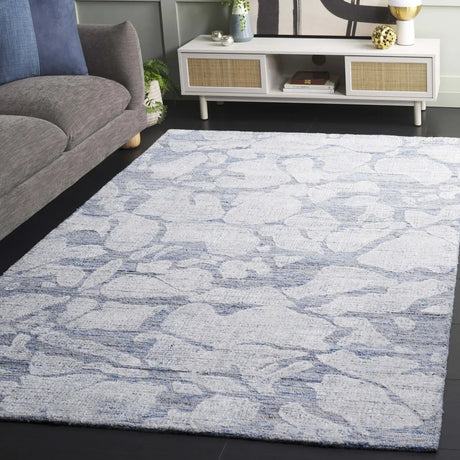 Safavieh Soho 4'-0" x 6'-0" Rug in Blue / Ivory