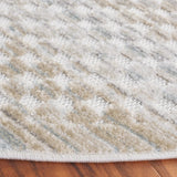 Safavieh Stella 6'-7" x 6'-7" Rug in Beige / Blue