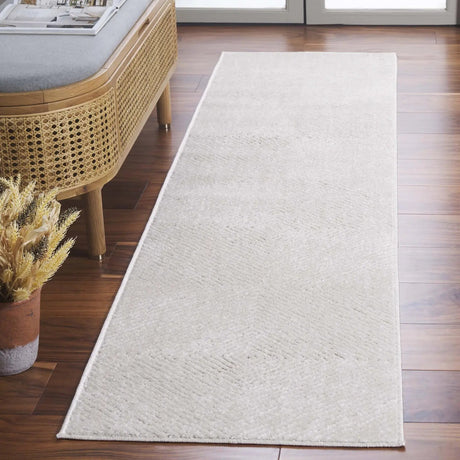 Safavieh Stella 2'-0" x 8'-0" Rug in Ivory