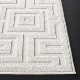 Safavieh Stella 4'-0" x 6'-0" Rug in Ivory