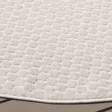 Safavieh Stella 6'-7" x 6'-7" Rug in Ivory