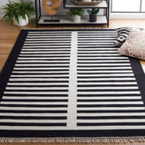 Safavieh Striped Kilim Stk806Z Ivory/Black Rug.