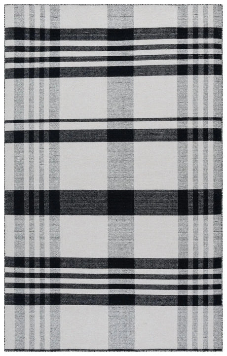 Safavieh Striped Kilim 4'-0" x 6'-0" Rug in Black / Light Blush