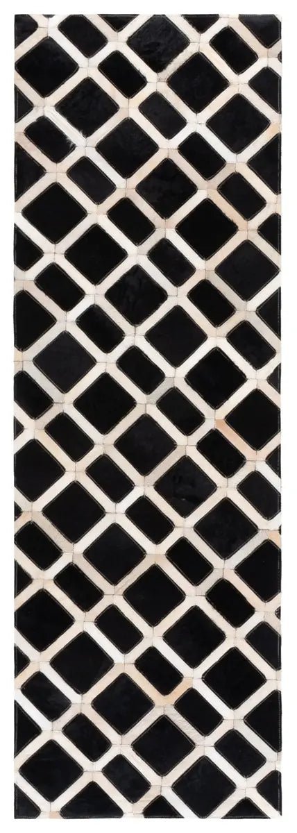 Safavieh Studio Leather 2'-3" x 7'-0" Rug in Black / Ivory
