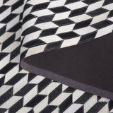 Safavieh Studio Leather 4'-0" x 6'-0" Rug in Ivory / Black