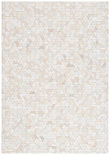 Safavieh Studio Leather 4'-0" x 6'-0" Rug in Ivory / Silver