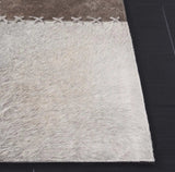 Safavieh Studio Leather 5'-0" x 8'-0" Rug in Grey