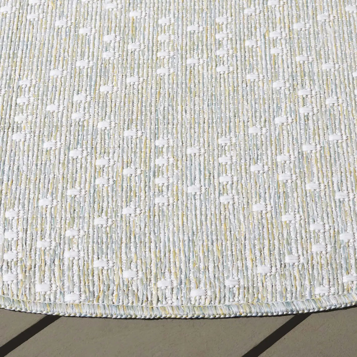 Safavieh Sunset 6'-7" x 6'-7" Rug in Light Green / Yellow