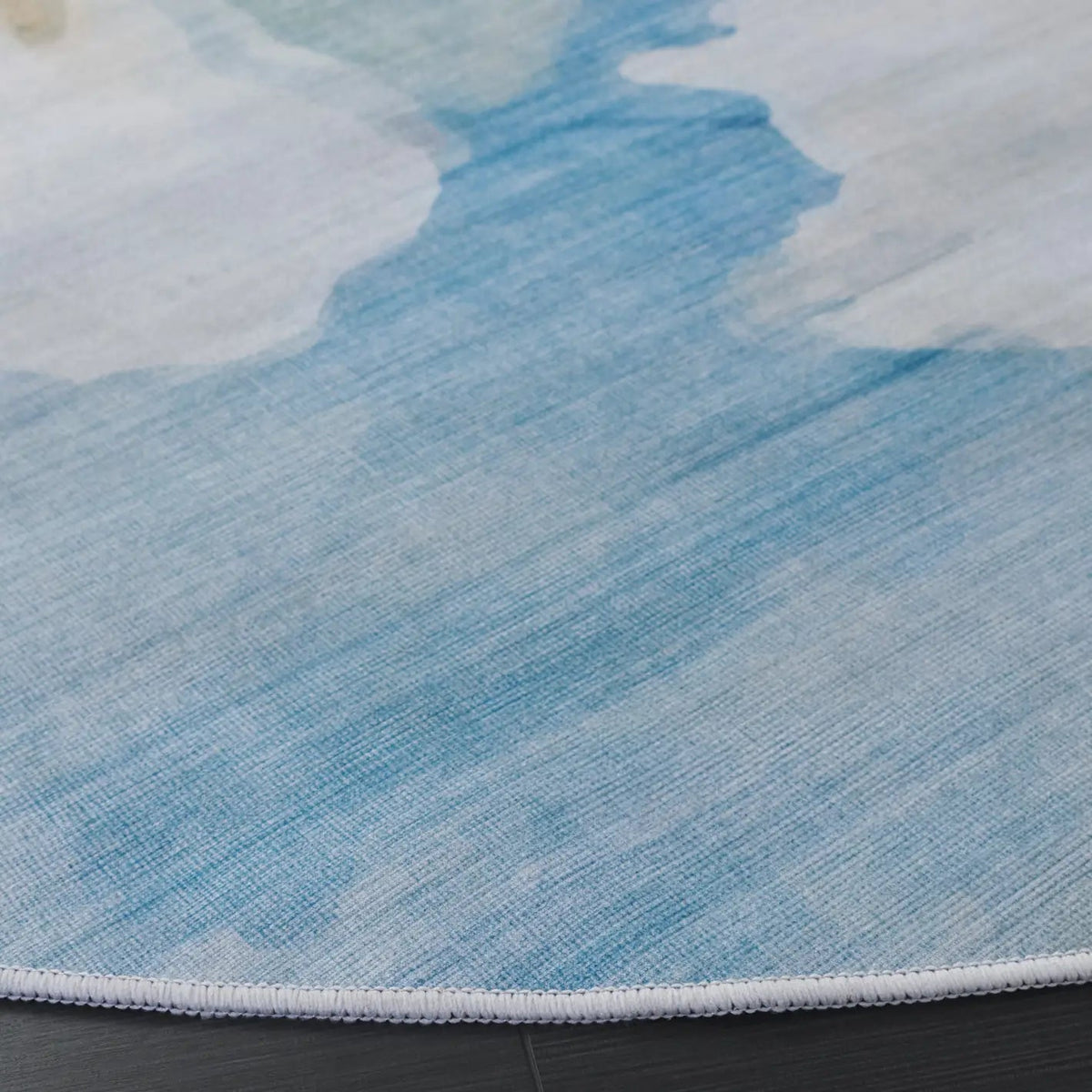 Safavieh Tacoma 6'-0" x 6'-0" Rug in Light Blue / Ivory