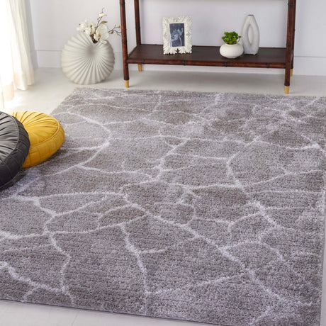 Safavieh Tahoe Shag Tho650F Grey/Ivory Rug.