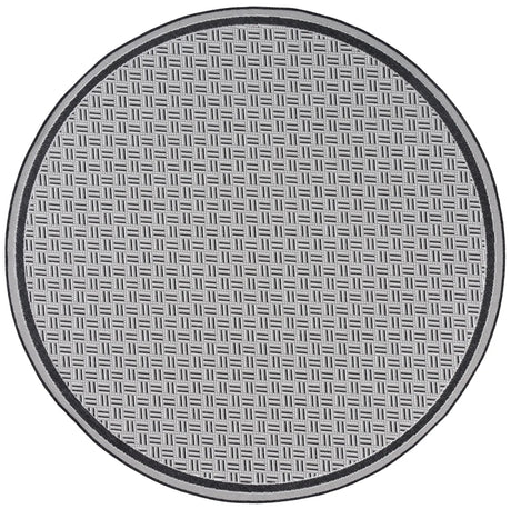 Safavieh Terrace 800 6'-7" x 6'-7" Rug in Black / White
