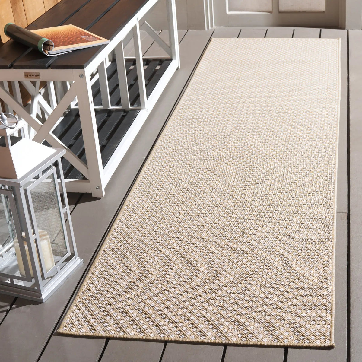 Safavieh Terrace 800 2'-3" x 8'-0" Rug in Beige / Ivory