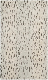 Safavieh Tibetan 3'-0" x 5'-0" Rug in Silver