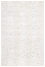 Safavieh Tibetan 4'-0" x 6'-0" Rug in Ivory / Beige